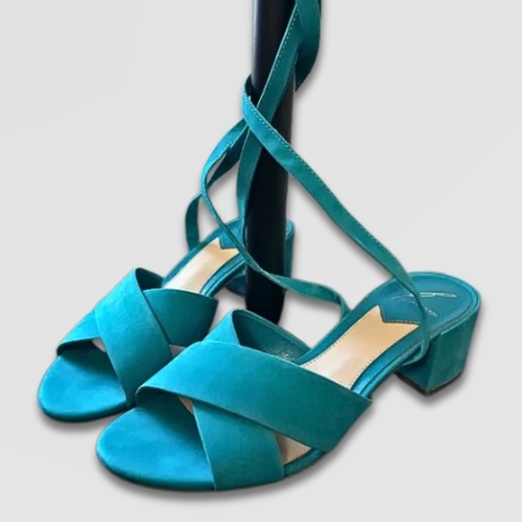 Brian Atwood Astor Nubuck Sandals Block Heel Crisscross Tie Up Aqua Women’s US 7 - Picture 3 of 13